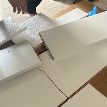 Kzy Mobilya’dan Gelen Mutfak Dolabı Parçaları Ayrılmış, Geri Ödeme Talebi