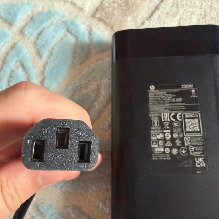 Adaptör Kablosu Temassızlığı Ve Çıtırdama Sorunu Nedeniyle Güvenlik Tehlikesi