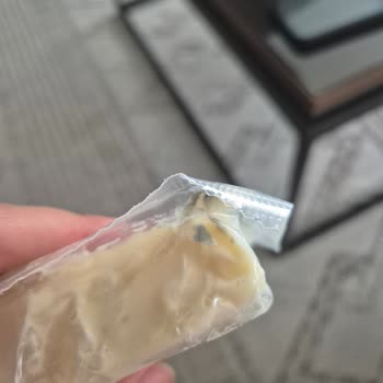 Ankara Nevgross'tan Sütaş Peynir Paketi Küflenmiş Güven Kırıldı