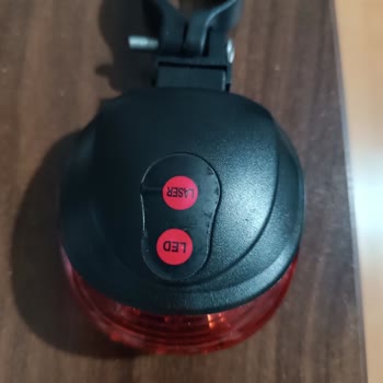 Sipariş Edilen Bisiklet Işığı Yerine Farklı Ve Kalitesiz Ürün Gönderildi