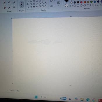 Lenovo Ideapad Slim 3i Ekran Lekeleri Sorunu Yetkili Serviste Çözülmedi Ve İade Talebi