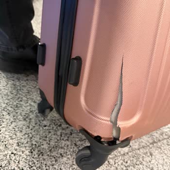 Sunexpress'te Kırık Bavul Şikayetinde Rapor Eksikliği Nedeniyle Talebin Reddedilmesi