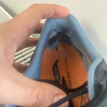 Skechers Ayakkabısının Üç Ayda Tabanda Ve Ökçede Yırtılması, Üretim Hatası Şikayeti