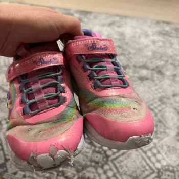 Skechers Çocuk Ayakkabısının Kısa Sürede Deformasyonu Ve Değişim Talebi