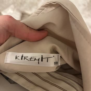 Aynı Görsel Ve Ürün Kodu İle Farklı Kaliteli Trençkot Gönderilmesi