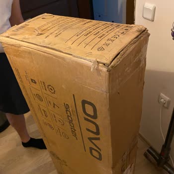 Kırık Kutu Ve Çiziklerle Gelen Scooter İçin Değişim Talebi