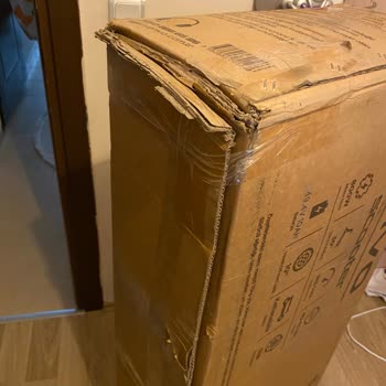 Kırık Kutu Ve Çiziklerle Gelen Scooter İçin Değişim Talebi