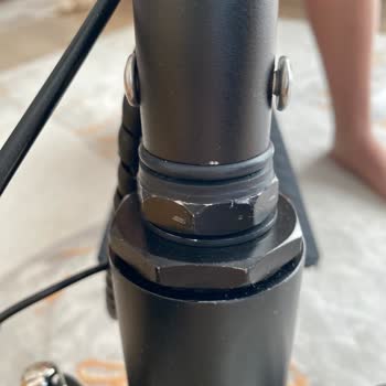 Kırık Kutu Ve Çiziklerle Gelen Scooter İçin Değişim Talebi