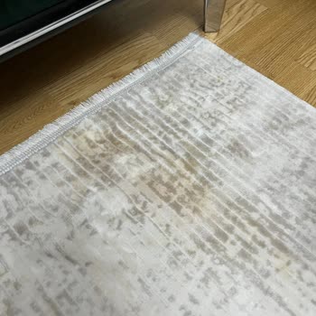 Dekor Halı (Ankara) Yanıltıcı Leke Tutmaz Sözü Ve Uzun Süreli İade Sorunu