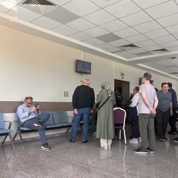 Kayıt Saati Yanıltması Ve Uzun Bekleme Süreci Engelli Hastayı Mağdur Etti