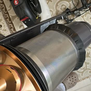 Dyson Servisinden Tekrarlanan Yanlış Ve Hasarlı Süpürge Gönderimi