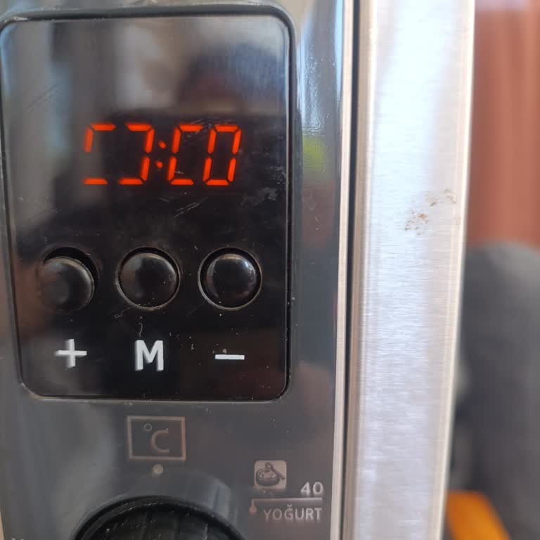 Dijital Gösterge Arızası İki Kez Tekrarlayan Simfer Mini Fırın Kullanılamaz