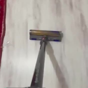 Dyson Lazer Başlık Işığı Yanmıyor, İlgilenen De Yok