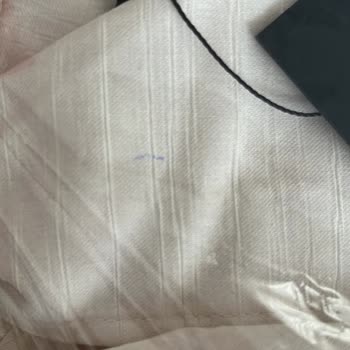 Fayaboutique'den Aldığım Gömlek Defolu Ve Görselleri Yanıltıcı, İade Kesintileri Haksız