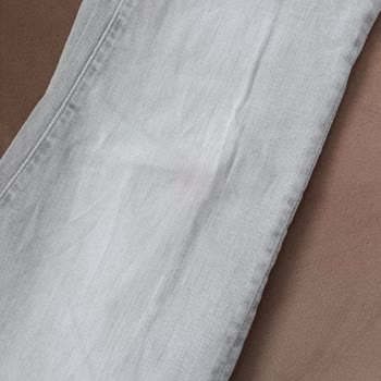 Mavi Kot Pantolondaki Hızlı Renk Solması Ve Mağaza Tarafından Kullanıcı Hatası İddiası