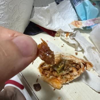 Yanmış Ve Kalitesiz Döner İçin Tam İade Talebi