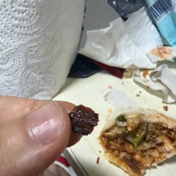 Yanmış Ve Kalitesiz Döner İçin Tam İade Talebi
