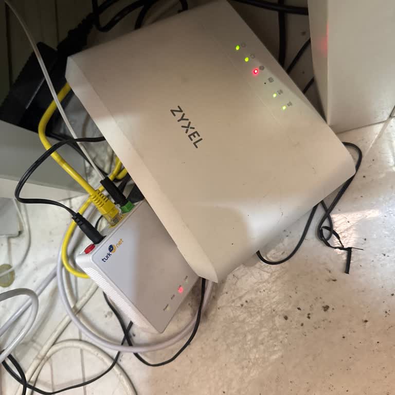 İş Yerinde 5 Gün Süreyle İnternet Kesintisi Ve Canlı Destek Erişilememesi