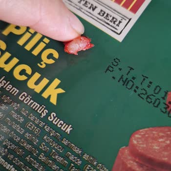 Piliç Sucukta Sert Beyaz Madde Çıktı Ve Güvenim Sarsıldı
