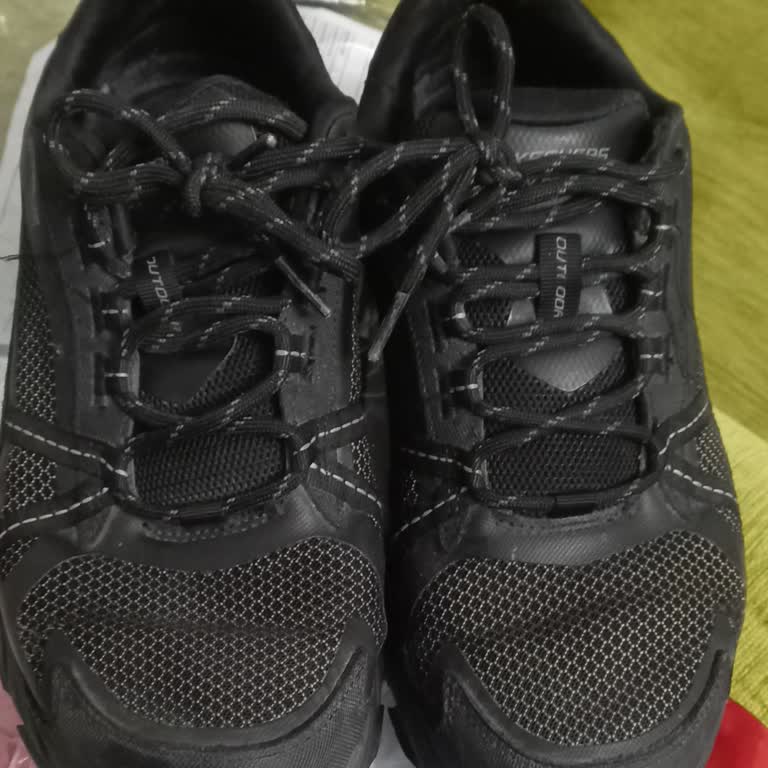 Kısa Sürede Deforme Olan Skechers Ayakkabılarda Garanti Ve Değişim Talebi