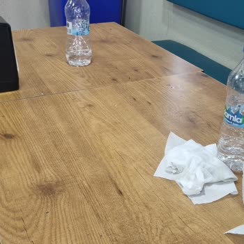 Domino's Cizre/Şırnak Şubesinde Hijyen, Soğuk İçecek Ve Dolap Sorunları