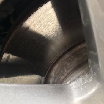 Garantili Peugeot Rifter’de Yanlış Balata Değerlendirmesi Ve Eksik Servis Süreci