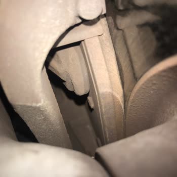 Garantili Peugeot Rifter’de Yanlış Balata Değerlendirmesi Ve Eksik Servis Süreci