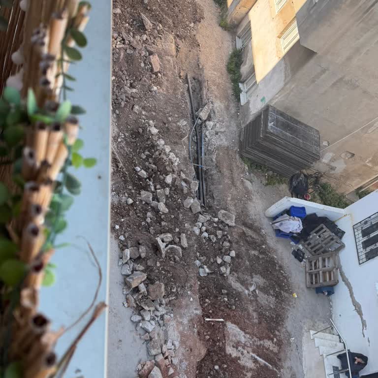 Kazı Çalışması Yol Açılmadığı İçin Taşınma Planımız Tehlikede