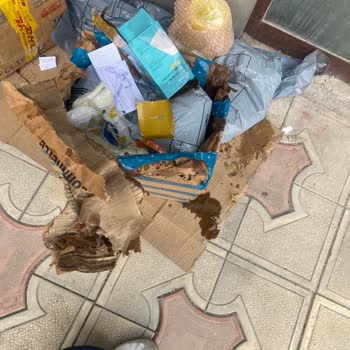 DHL Şubesinde Kırık Kargo Tutanak Gösterilmemesi Ve Saygısız Personel