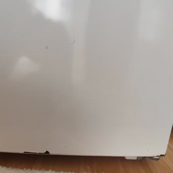 Profilo Buzdolabında Kapı Paslanması Ve Buzlukta Sürekli Buzlanma İçin Ürün Değişimi Talebi