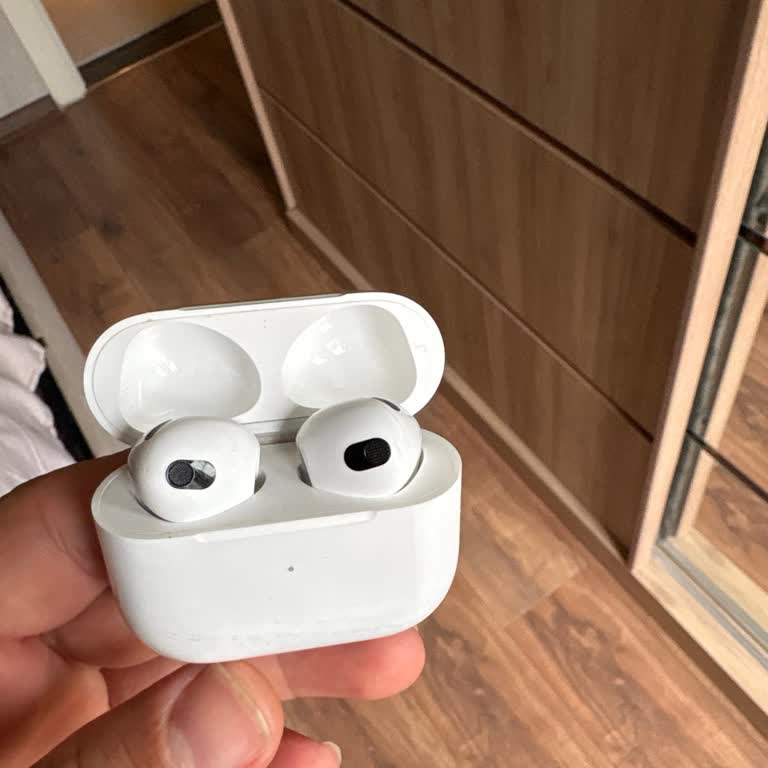 Apple AirPods 3. Nesil Tek Kulaklık Arızasında Yüksek Değişim Ücreti Ve Tamir İmkânı Olmaması