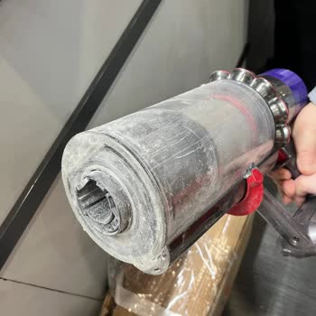 Media Markt Antares Mağazasından Dyson V10 Servisi Kirli Ve Tamir Edilmemiş Şekilde Döndü