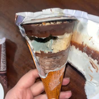 Algida Cornetto Disk Dondurmanın Küflü Olması Sağlık Endişesine Neden Oluyor