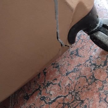 Kırık Valiz Şikayetim Sürekli Reddedildi