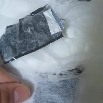 Hijyenik Pedde Plastik Kalıntı Ve Sağlık Endişesi