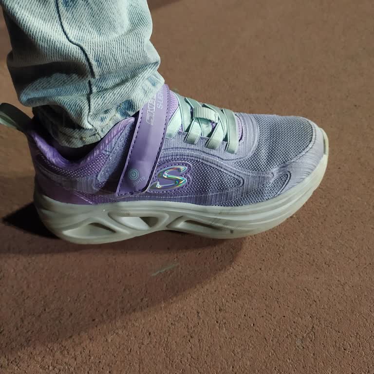 Skechers Çocuk Ayakkabısının Işığı İki Ayda Çalışmaz Hale Geldi