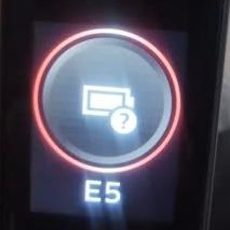 Philips Aquatrio 9000 Süpürge 2 Dakikada Batarya Hatası Veriyor