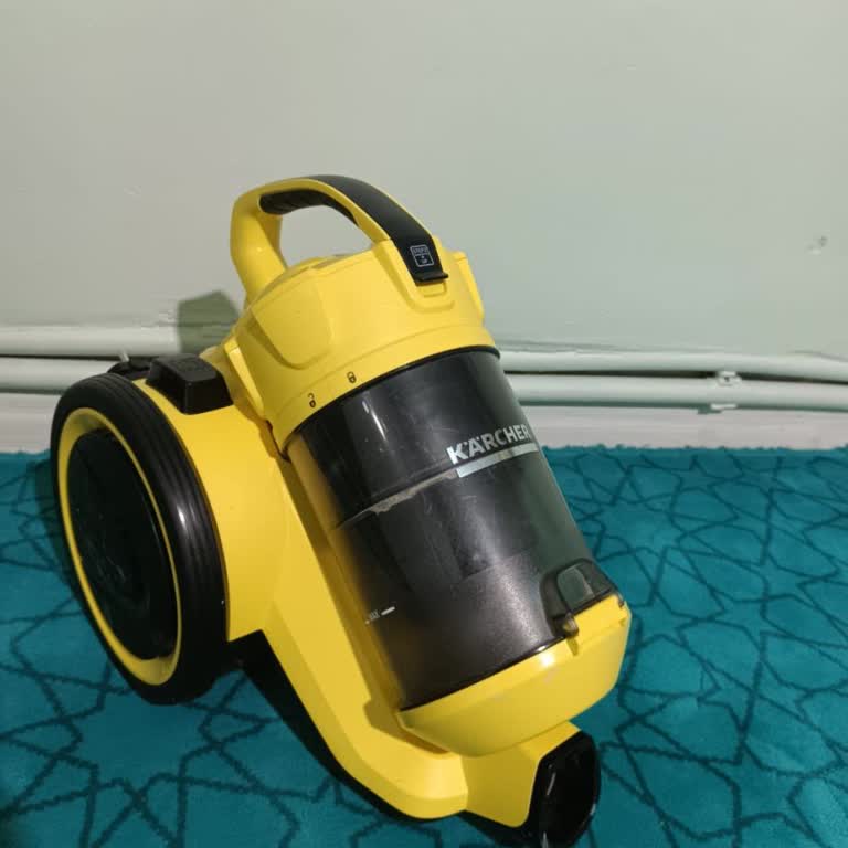 Karcher VC3 Premium Süpürge Çekiş Gücü Sorunu Ve Değişim Talebi