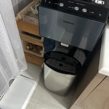 Siemens Su Sebilinde Beyaz Parçalar Ve Yetersiz Servis Desteği