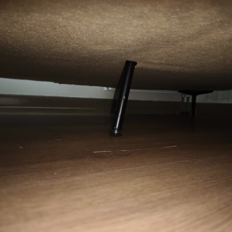 Vivense Liora Köşe Koltukta Kırılan Ayak Ve Kötü Müşteri Hizmeti