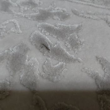 Ayıplı Halı: Kısa Sürede İplik Çıkıyor Ve Temizleme Sonrası Mahvoldu