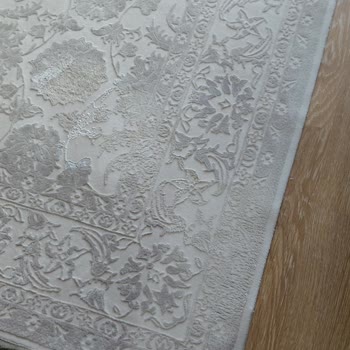 Ayıplı Halı: Kısa Sürede İplik Çıkıyor Ve Temizleme Sonrası Mahvoldu