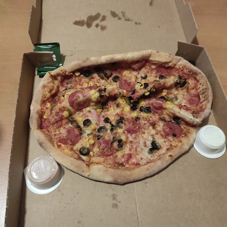 Geciken Ve Soğuk Pizza Teslimatı İçin İade Talebi