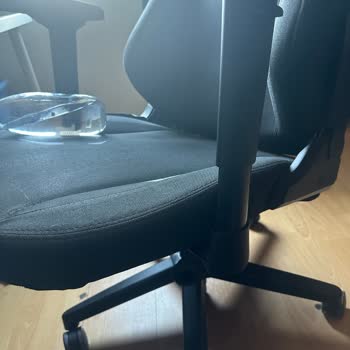 Gaming Koltukta Sürekli Sallanma Ve Yamulma, Satış Sonrası Destekte Yetersiz Yardım
