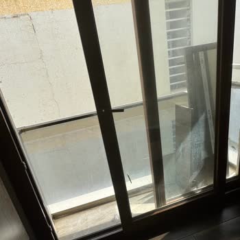 Elektrik Çarpmasıyla Gözyaşı Yaşadık: Kuşadası Kiralık Evde Güvenlik Ve Temizlik Krizi