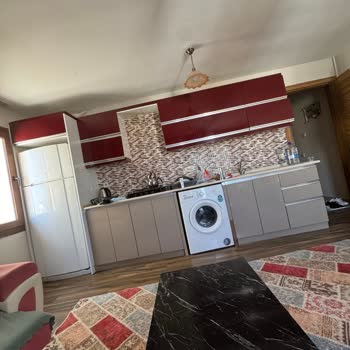 Elektrik Çarpmasıyla Gözyaşı Yaşadık: Kuşadası Kiralık Evde Güvenlik Ve Temizlik Krizi