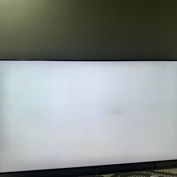 Vatan Bilgisayar’da Bozuk TV Ve Kapsamlı İlgisizlik Şikayeti