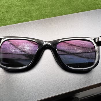 Ray-Ban Gözlüğümde Aşırı Çizikler, Mağaza Tüketici Hatası İddiası