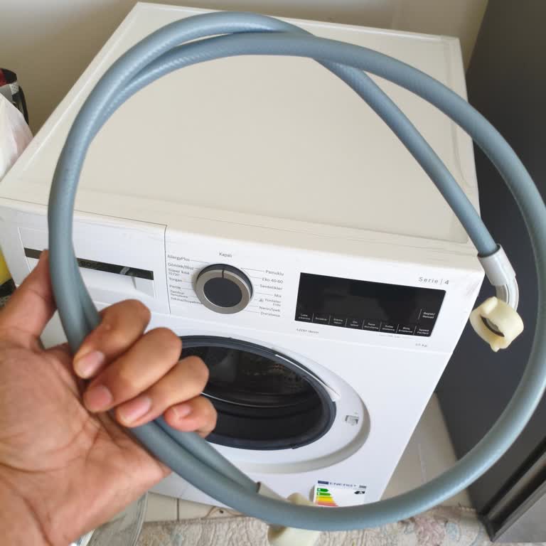 Bosch Çamaşır Makinesi Kısa Hortum Ve 500 TL Ekstra Ücret Talebi