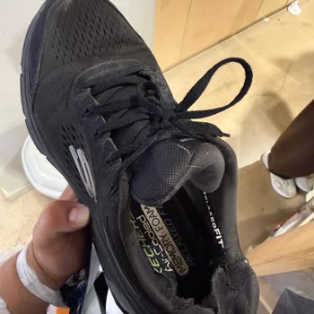 Skechers Ayakkabısında Tekrarlayan İç Astar Yırtılması Ve Ön Kısım Açılması